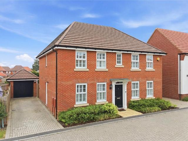 House for sale in Chipping Hill, Essex