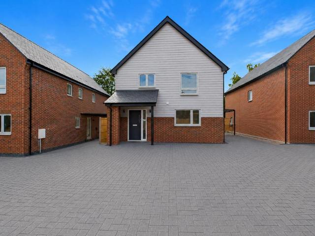 House for sale in Duton Hill, Essex