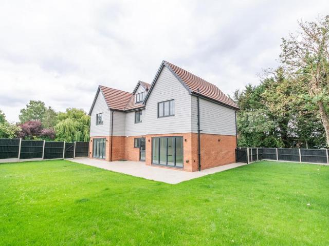 House for sale in Duton Hill, Essex