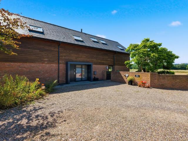 House for sale in Alverton, East Midlands
