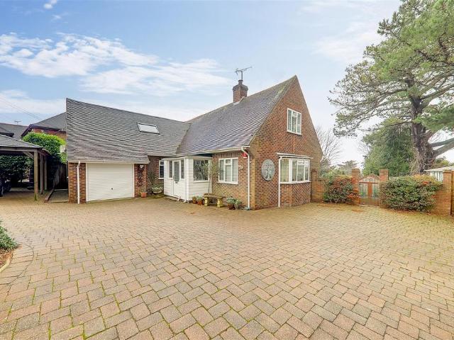 House for sale in Worthing, West Sussex