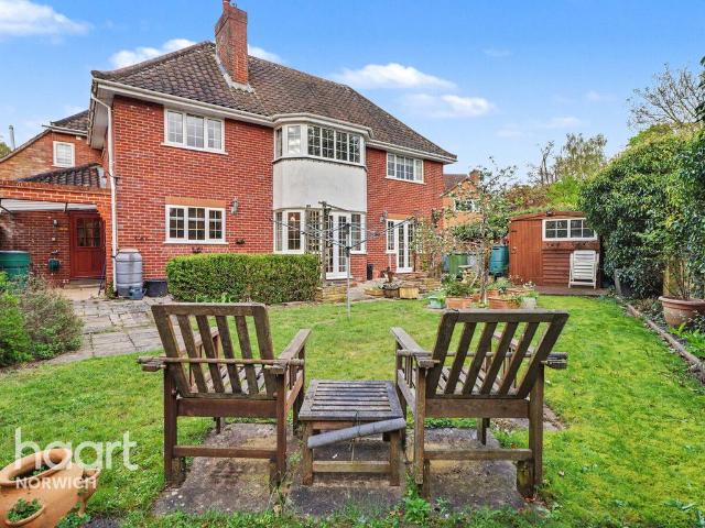 House for sale in Crostwick, Norfolk