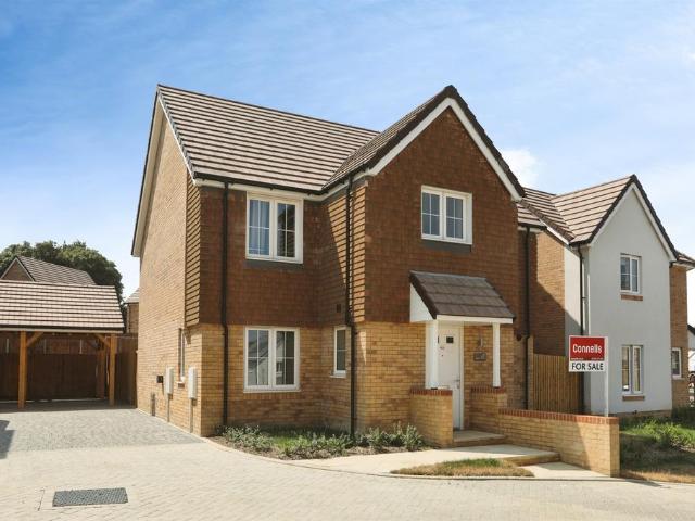 House for sale in Oad Street, Kent
