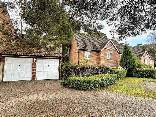 House for sale in Verwood, East Dorset