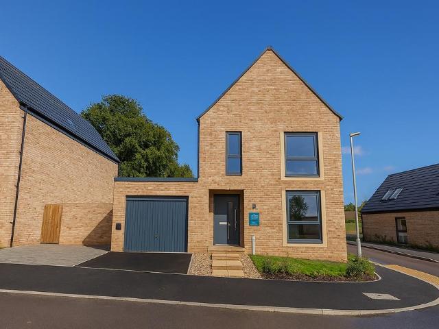 House for sale in Blunsdon, Broad Blunsdon