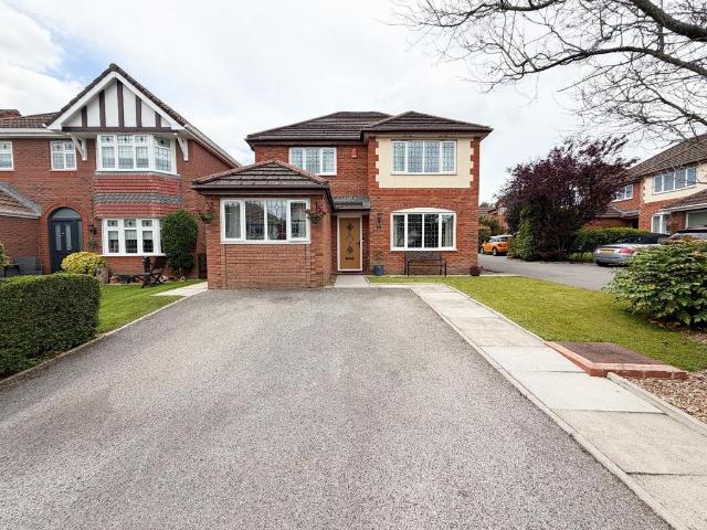 House for sale in Broadlands, Wales