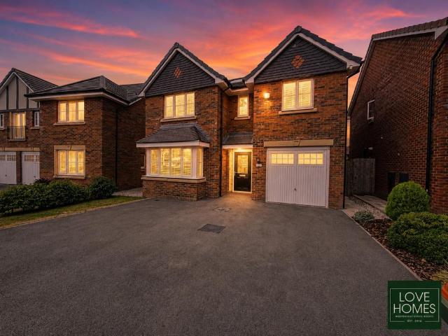 House for sale in Higher Bartle, Lancashire