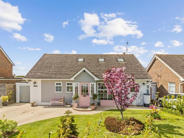 House for sale in Seaford, Iford