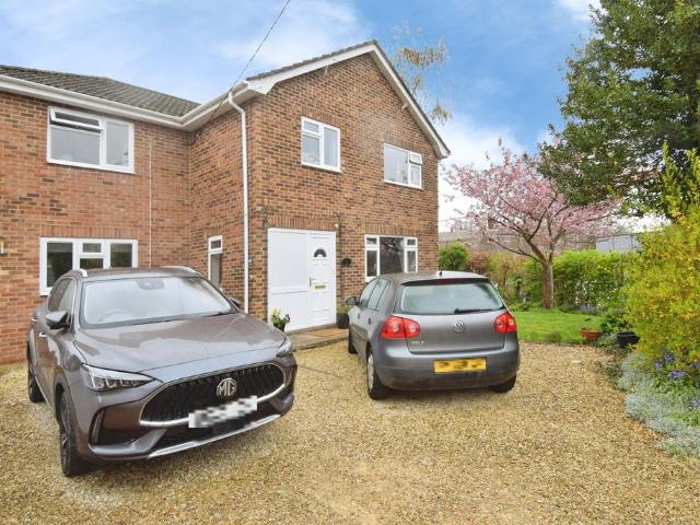 House for sale in Durrington, Wiltshire