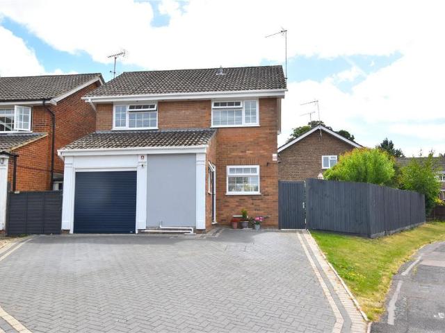 House for sale in Farnborough, Hampshire