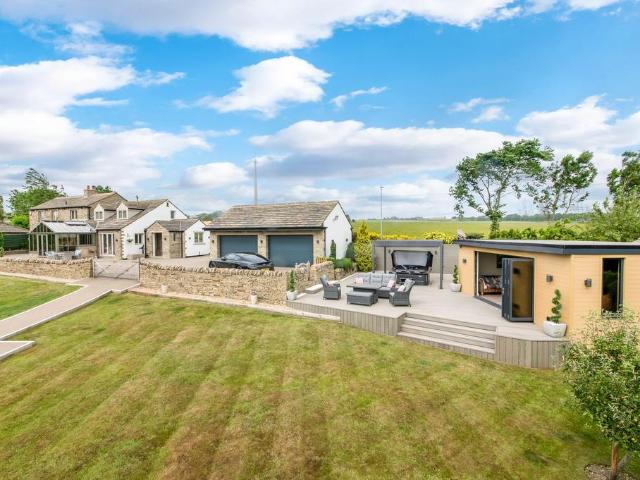House for sale in West Yorkshire
