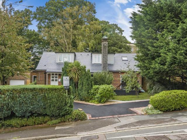 House for sale in Bassett, City Of Southampton