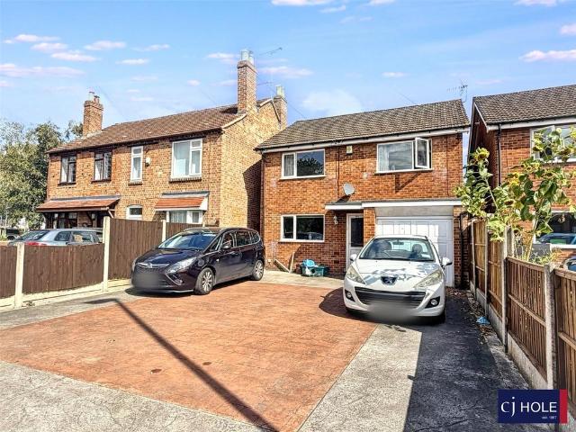 House for sale in Gloucester, Gloucestershire