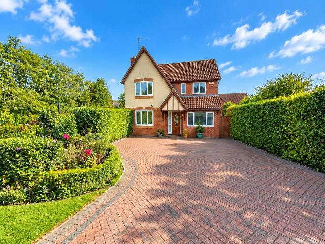 House for sale in Great Billing