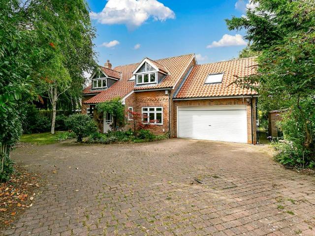 House for sale in Bell Farm, High Field