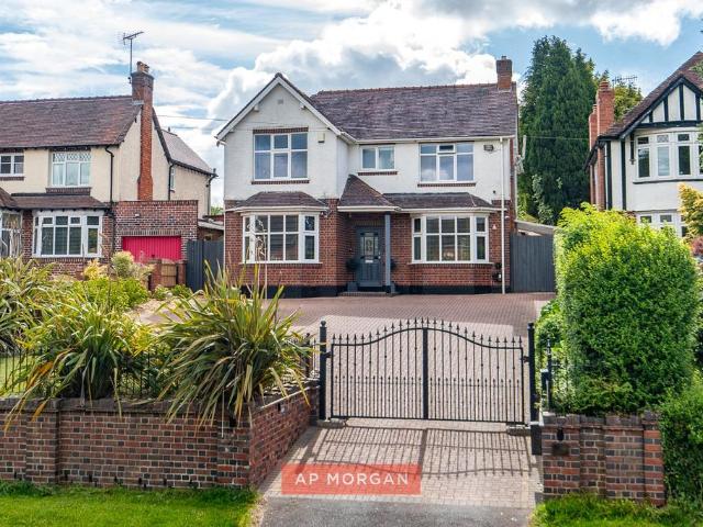 House for sale in Lydiate Ash, Bromsgrove