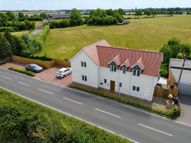 House for sale in Bedford