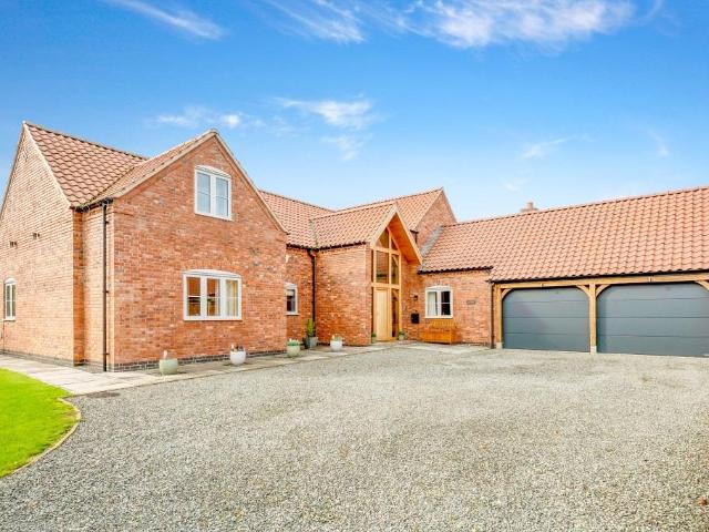 House for sale in Thoroton, Rushcliffe