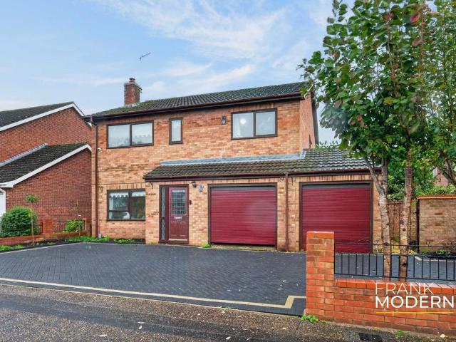 House for sale in South Bretton, Peterborough
