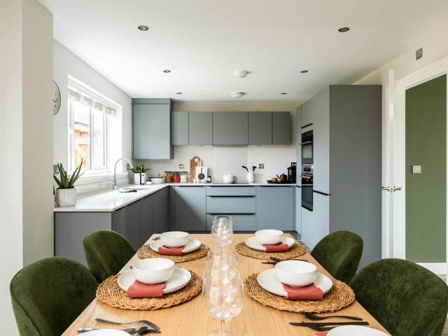 House for sale in St Andrews Ridge, Abbey Mead