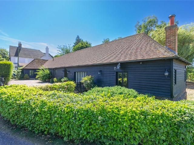 House for sale in Oad Street, Kent