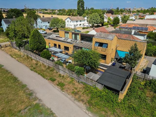 House for sale in Arrington, Cambridgeshire