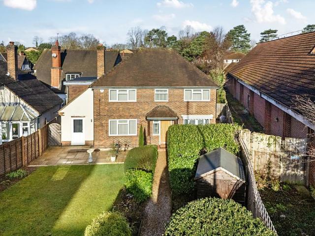 House for sale in Sheerwater, Woking