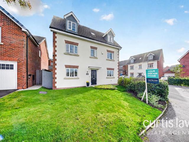 House for sale in Cherry Tree, Blackburn