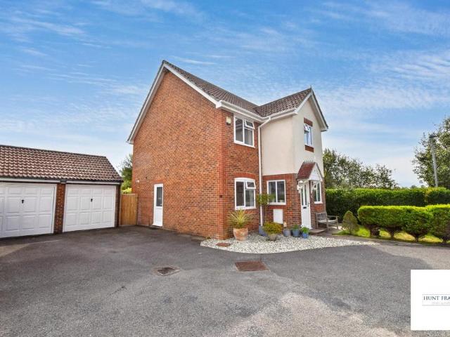 House for sale in Eastbourne, East Sussex