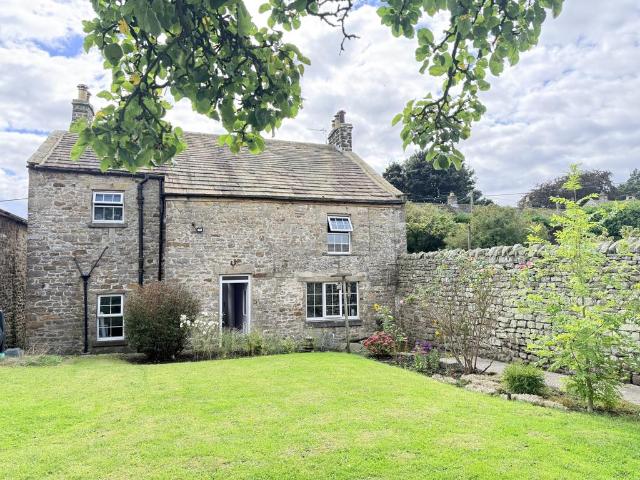 House for sale in Bowes
