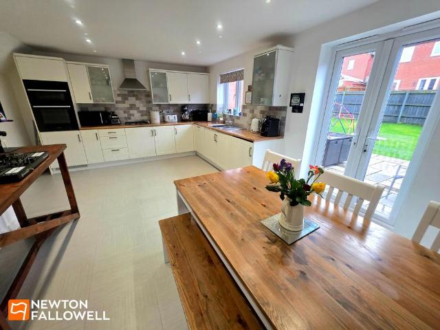 House for sale in Potters Corner, East Midlands