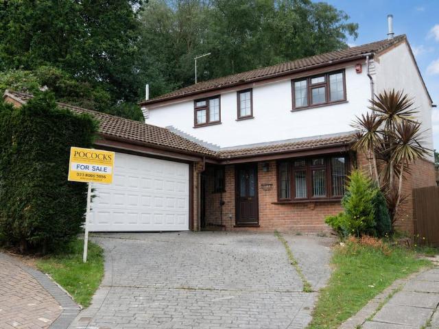 House for sale in Hythe and Dibden, Ashurst Bridge