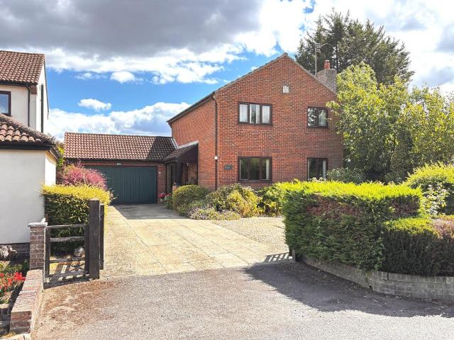 House for sale in Pamington, Gloucestershire