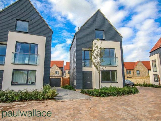 House for sale in Broxbourne, Hertfordshire