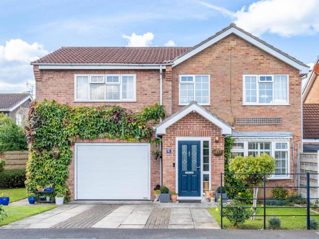 House for sale in Strensall with Towthorpe, Strensall