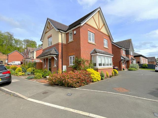 House for sale in Fold Hill, West Midlands