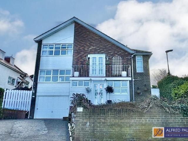 House for sale in Seaburn, Sunderland
