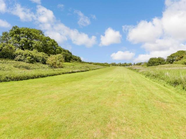 House for sale in Bierley, Whitwell