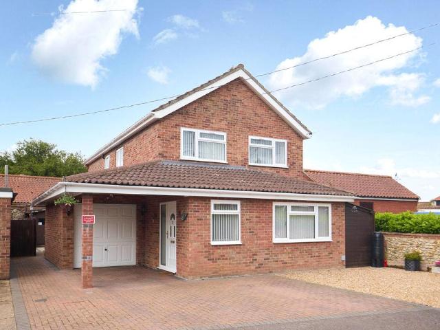 House for sale in Hempton, Comers