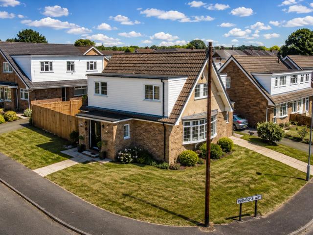 House for sale in Shelf, West Yorkshire