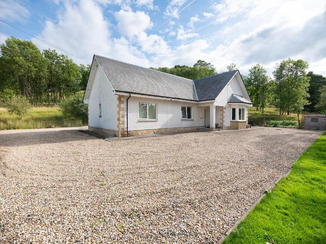 House for sale in Blyth Bridge, Scotland