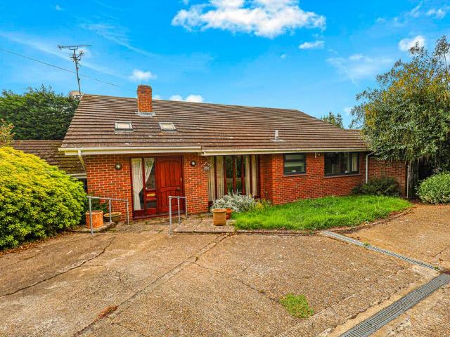 House for sale in Fobbing, Essex