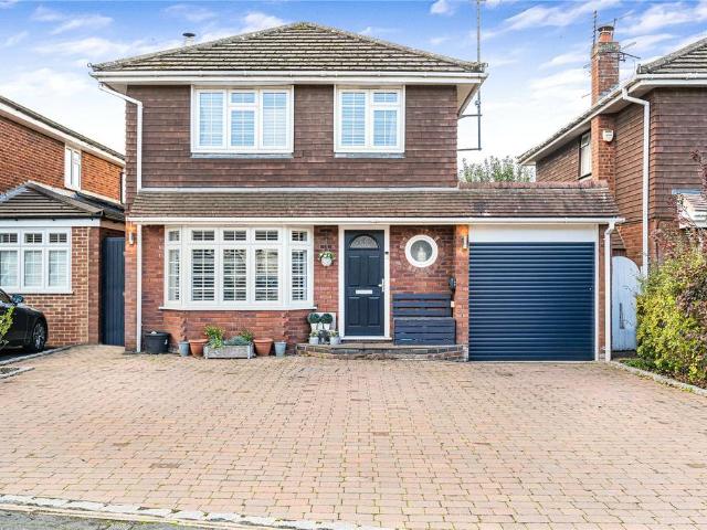 House for sale in Ash, Guildford
