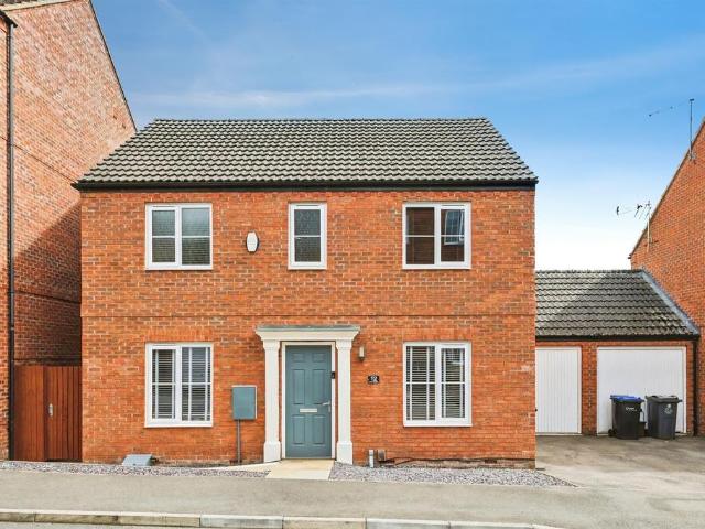 House for sale in Great Billing, Little Billing