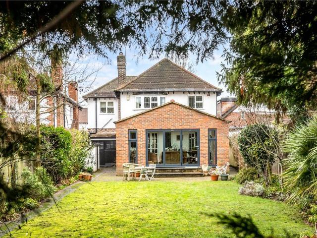 House for sale in New Malden, Greater London