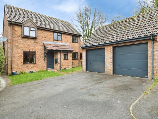 House for sale in Amesbury