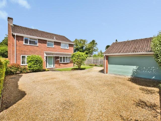 House for sale in Yeovil, Somerset