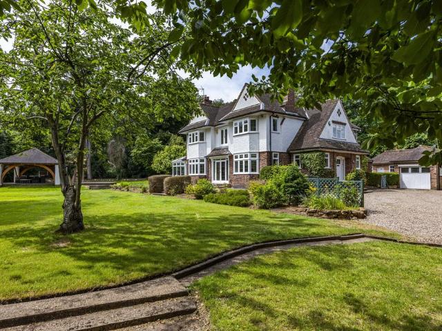 House for sale in Gedling, East Midlands
