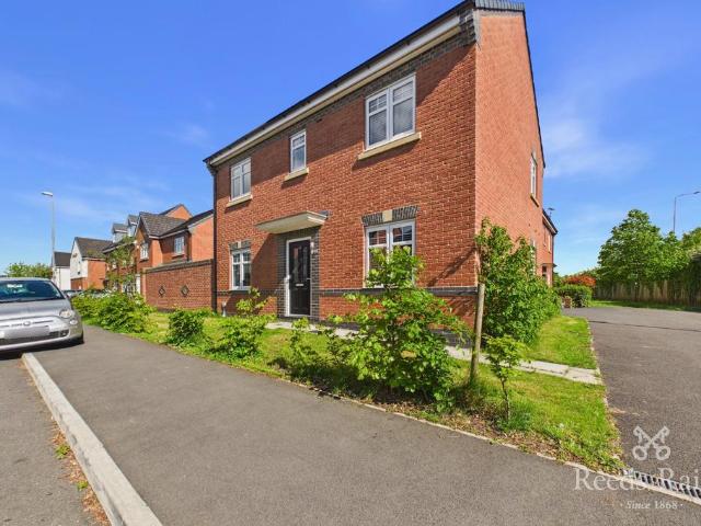 House for sale in Cabus, Lancashire