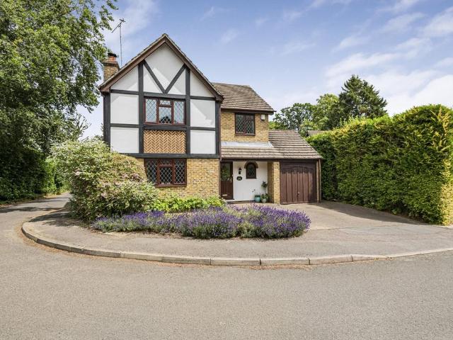 House for sale in Red Hill, Surrey